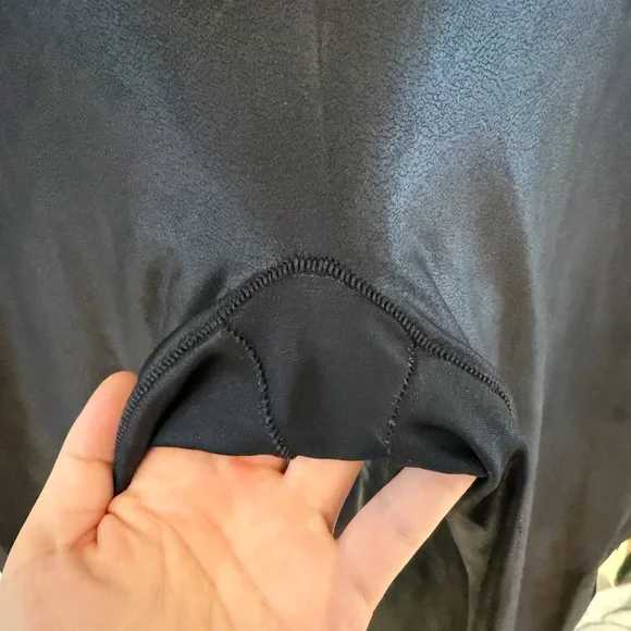 Sold off on - Picture 9 of 11